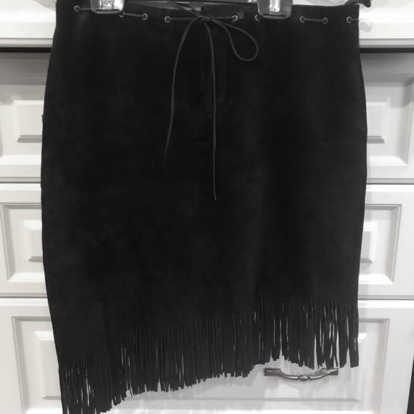 Short Black Fringed Suede Leather Skirt - Picture 1 of 7